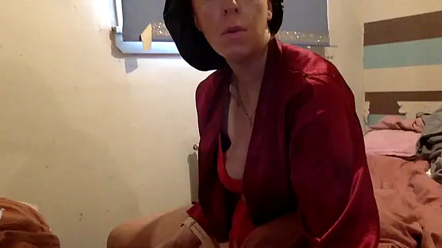 Snapshot of Bellababexox_ chatting on 09.14.25 Bellababexox online show from 09.14.25