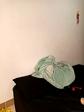 Snapshot of Liahdiaz_ chatting on 10.07.25 Liahdiaz online show from 10.07.25