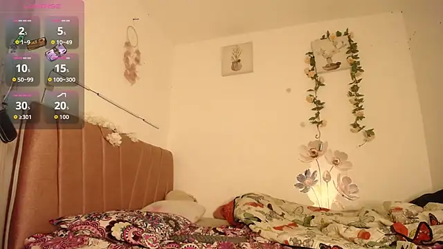 Liahdiaz  online show from 02.28.26