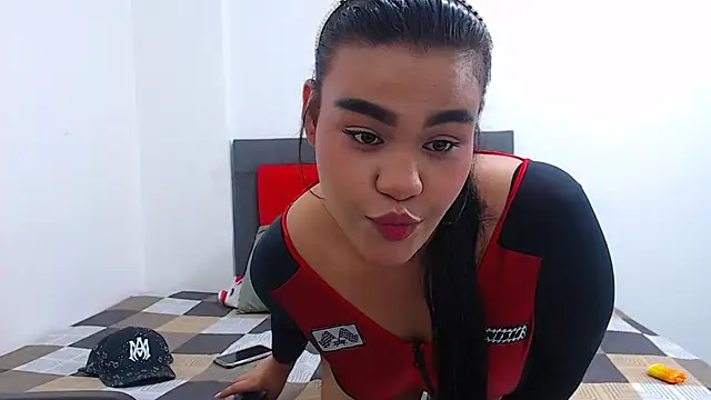 miawhithee online show from 09.13.25