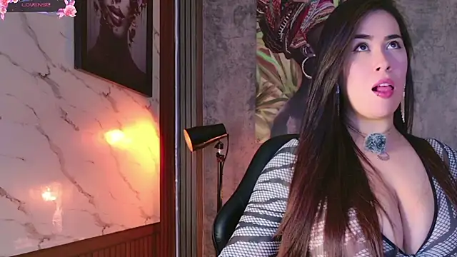 sarawolff online show from 03.14.26