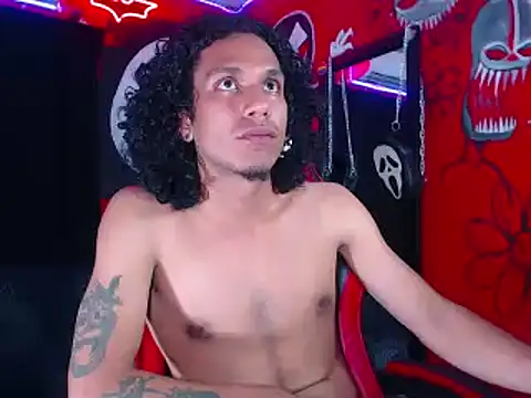 Snapshot of dante_hellsingx chatting on 10.03.25 dante hellsingx online show from 10.03.25