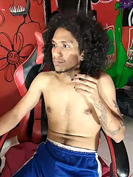 Snapshot of dante_hellsingx chatting on 10.26.25 dante hellsingx online show from 10.26.25