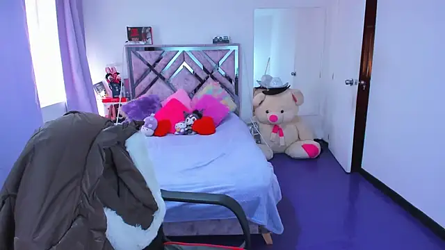 Luna Analya online show from 02.28.26