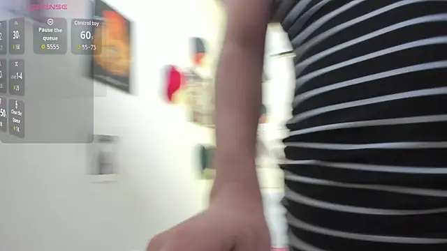 Rihanna hotx online show from 02.21.26