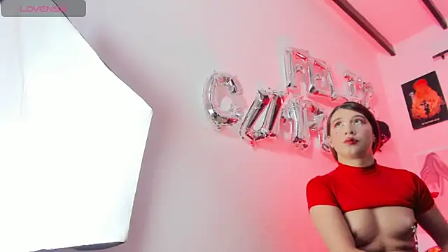 Rihanna hotx online show from 03.12.26