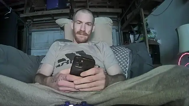 Tiggitytomociti online show from 02.15.26