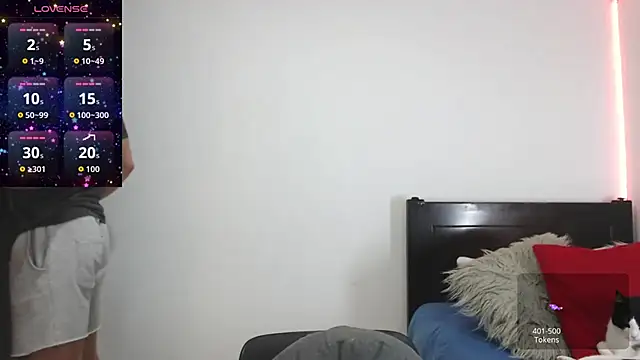 andrea de lucaa online show from 03.30.26