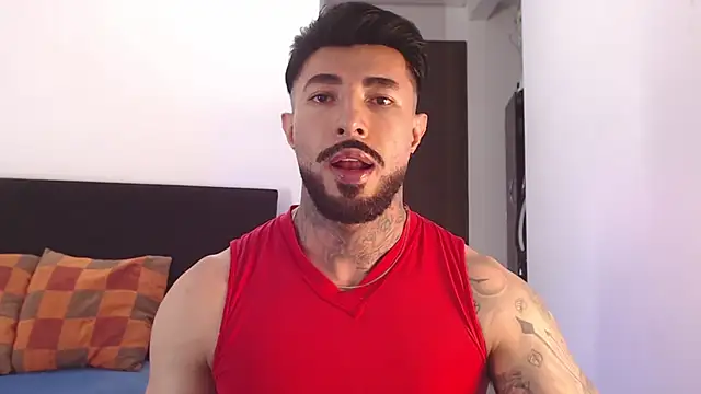Snapshot of andrea_de_lucaa chatting on 07.11.26 andrea de lucaa online show from 07.11.26