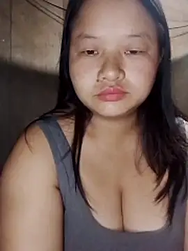 Snapshot of girl-babi chatting on 10.20.25 girl-babi online show from 10.20.25