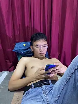 Snapshot of rand1101 chatting on 09.27.25 rand1101 online show from 09.27.25