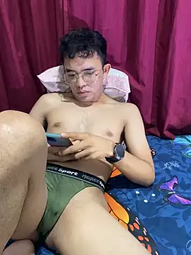 Snapshot of rand1101 chatting on 10.05.25 rand1101 online show from 10.05.25