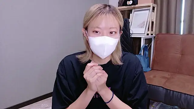 Snapshot of Nana__ch chatting on 10.01.25 Nana  ch online show from 10.01.25