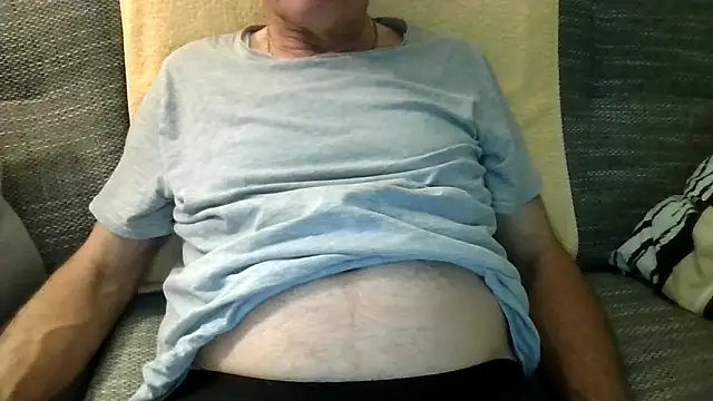 Snapshot of velikifant7 chatting on 03.19.26 velikifant7 online show from 03.19.26