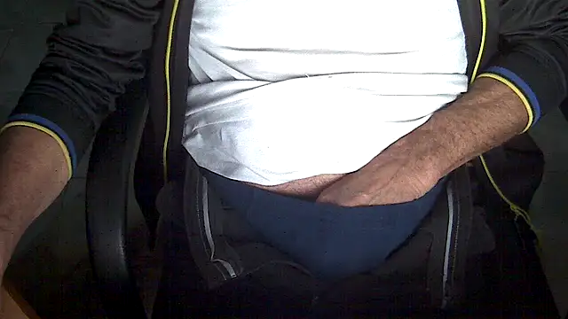 Snapshot of velikifant7 chatting on 03.30.26 velikifant7 online show from 03.30.26