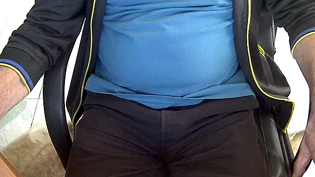 Snapshot of velikifant7 chatting on 04.03.26 velikifant7 online show from 04.03.26