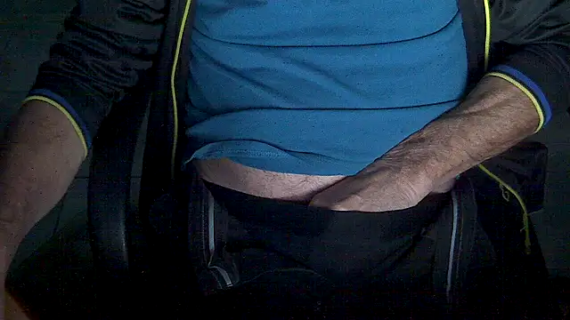 Snapshot of velikifant7 chatting on 04.04.26 velikifant7 online show from 04.04.26