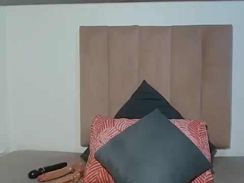 GorillaGripCunt77 online show from 01.14.26