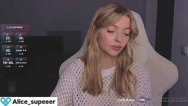 Snapshot of Alice_super_ chatting on 09.18.25 Alice super  online show from 09.18.25