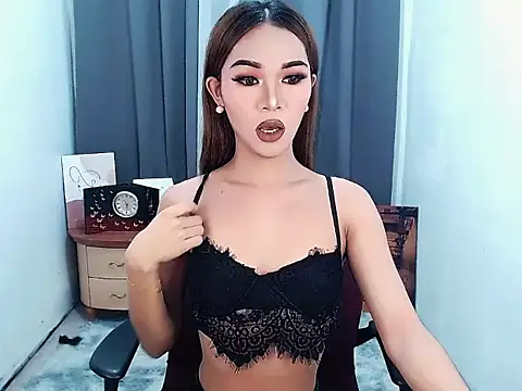 aelinhot online show from 09.15.25