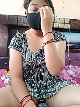 Priyanka Pal online show from 03.17.26