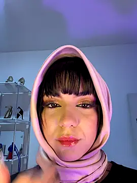 AriaBlush 18 online show from 09.12.25