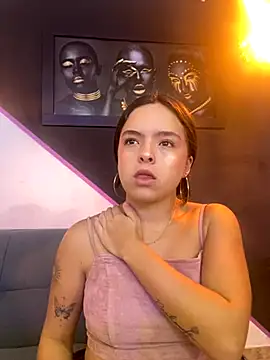 EmilyHarperr online show from 09.09.25