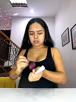 EmilyHarperr online show from 09.23.25