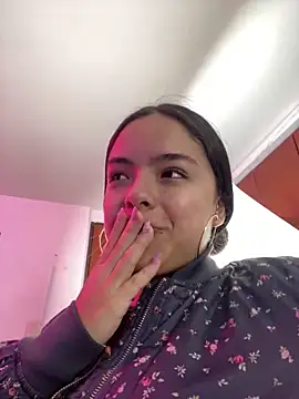 EmilyHarperr online show from 10.15.25