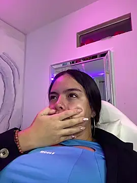 EmilyHarperr online show from 10.21.25