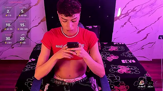 owen sexy25 online show from 09.27.25