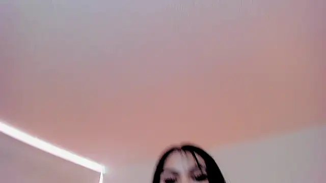Snapshot of tempting_cherry chatting on 09.13.25 tempting cherry online show from 09.13.25