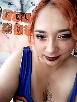 Snapshot of Mariana-94 chatting on 10.26.25 Mariana-94 online show from 10.26.25