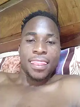 Snapshot of King00219 chatting on 10.14.25 King00219 online show from 10.14.25