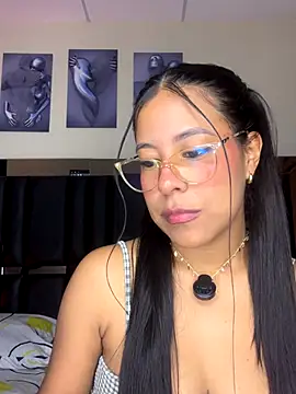 Snapshot of Kendra_C chatting on 09.10.25 Kendra C online show from 09.10.25