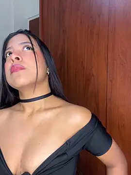 Kendra C online show from 10.13.25