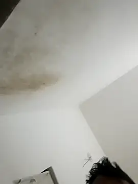 Snapshot of thunderrony chatting on 10.10.25 thunderrony online show from 10.10.25