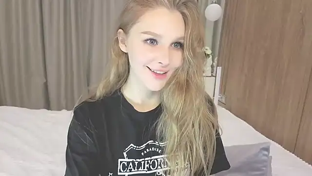 Brigitte Bardot online show from 10.11.25