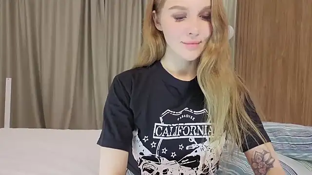 Brigitte Bardot online show from 10.30.25