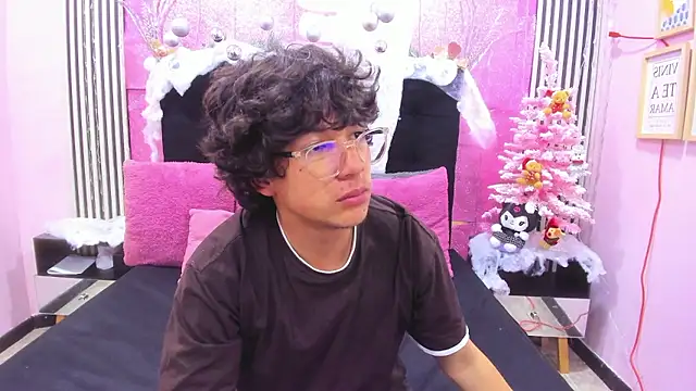 Desire Ecstasy online show from 01.08.26