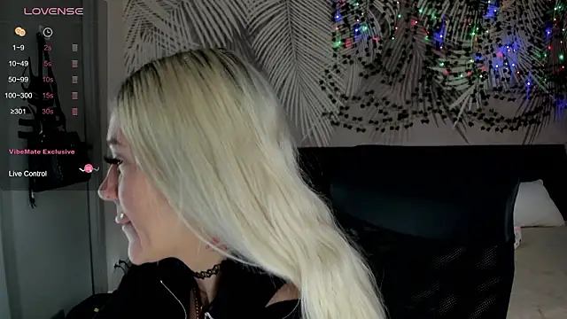 Kira Key online show from 02.20.26