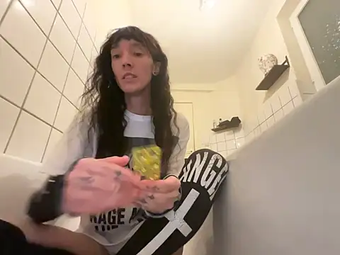 Snapshot of Styxlust chatting on 02.01.26 Styxlust online show from 02.01.26