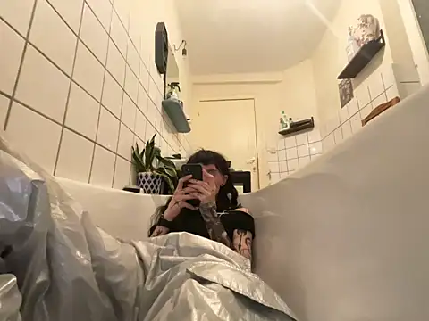 Snapshot of Styxlust chatting on 02.20.26 Styxlust online show from 02.20.26