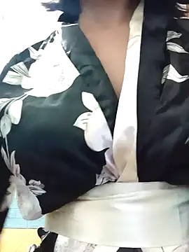 Thaohoa love online show from 11.17.25