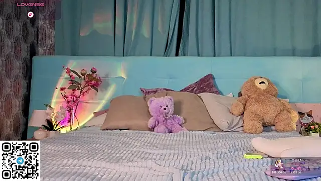 Aurora Bennet online show from 02.09.26