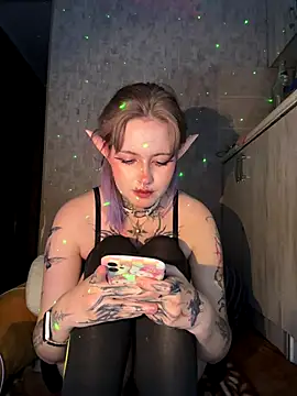 n1ghtcloud online show from 10.03.25