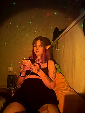 n1ghtcloud online show from 10.30.25