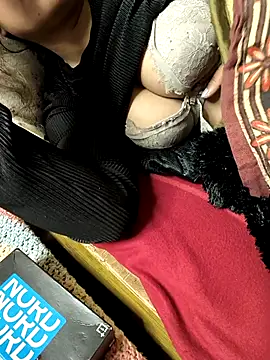 queenbuggi online show from 02.28.26