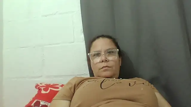 latinamaster online show from 10.28.25