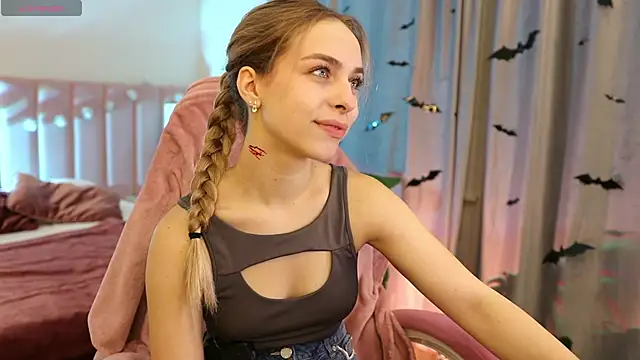 ShinyBarbie online show from 10.23.25